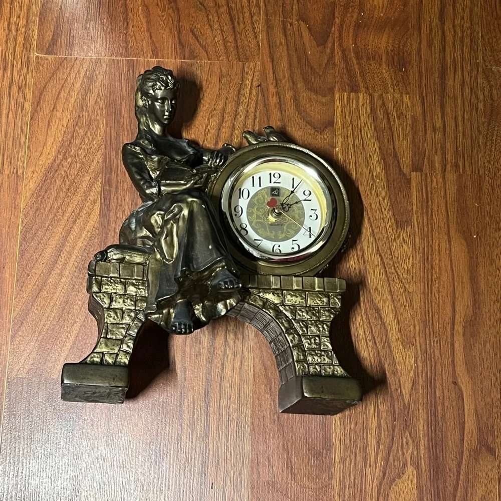 Vintage Victorian Lady Figural Clock Bronze Tone Mantel Decor Taiwan ‼️WORKS‼️